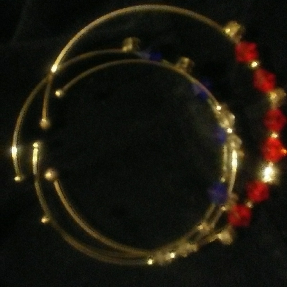 Bracelet - Picture 3 of 6